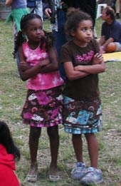 2 Girls
